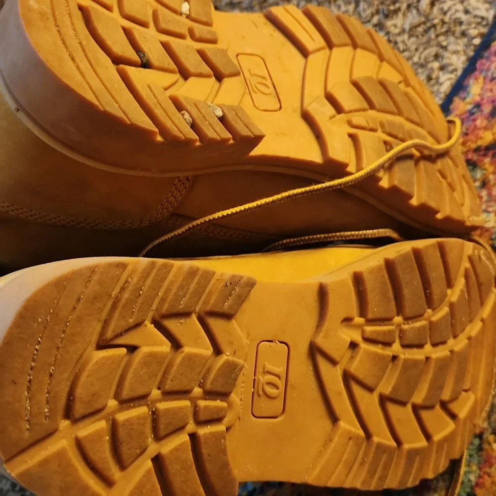 Chippewa Men's Tan Boots 9 XW